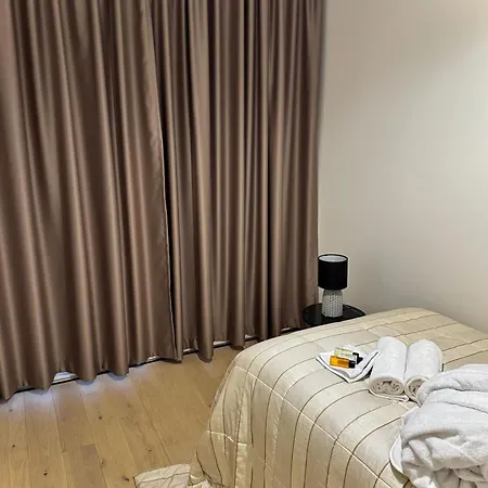 Lejla Apartamento *
